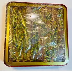 باقلوا پسته ای برند شیرینی سنتی  یزد