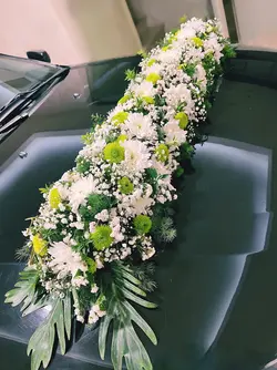 ماشین عروس دنا مشکی فلوبار