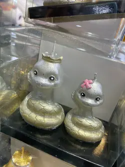 شمع مار جفتی نماد سال ۱۴۰۴ فلوبار