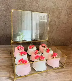 کاپ کیک نامزدی با گل آرایی فلوبار