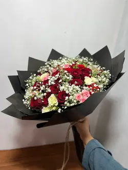 دسته گل رز فلوبار