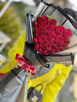 دسته گل قلبی رز فلوبار