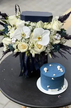 ست گل و کیک تولد سرمه ای فلوبار