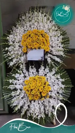 تاج گل دو طبقه ای ترحیمی فلوبار