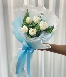 دسته گل لاله سفید فلوبار