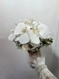 دسته گل عروس با گل مصنوعی فلوبار