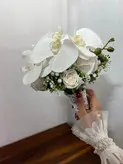 دسته گل عروس با گل مصنوعی فلوبار