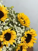 تزیین هدیه داخل باکس گل فلوبار