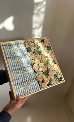 باکس گل و اسکناس آرایی فلوبار