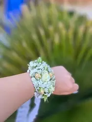 دستبند با گل طبیعی برای عروس فلوبار