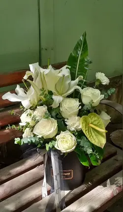 باکس گل ترحیمی فلوبار