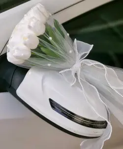 دسته گل عروس با لاله مصنوعی فلوبار