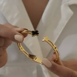 دستبند النگویی ون کلیف C5