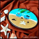 دیوارکوب گلدوزی و رنگامیزی شده طرح دریا در چشم من