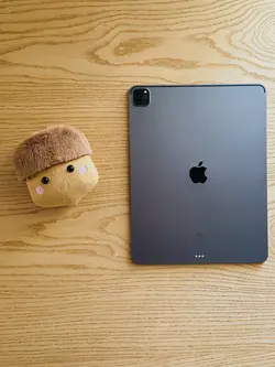 عروسک بلوطی