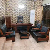 مبلمان اداری مدل خلبانی دسته وکیوم دکمه خور