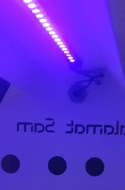 حشره‌کش‌ سایلنت چسب دار UV 360 led مدل آویز فلزی سفید 60*30 سلامت سم