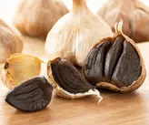 سیر سیاه فرآوری شده طبیعی(بلک گارلیک)