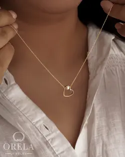 پلاک طلا 18عیار طرح قلب و مروارید متصل به زنجیر