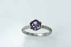 انگشتر نقره مدل لیرا – شکوفه‌ای از وقار - لیمو جواهر |lemonjewelry