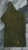 پیراهن مجلسی رنگ سبز دکمه مخفی