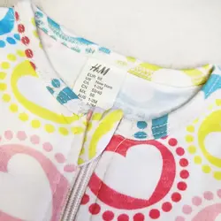 سرهمی دو زیپ طرح قلب‌های رنگی برند H&M | ارمغان زیبایی