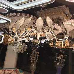 پرنورترین و جدیدترین لوستر طرح قو وارداتی مناسب پذیرایی و نشیمن و آشپزخانه و خواب با وزن سبک