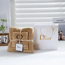 خرید حوله باشگاهی دو تیکه برند دیور Dior - دلوکس گالری قشم
