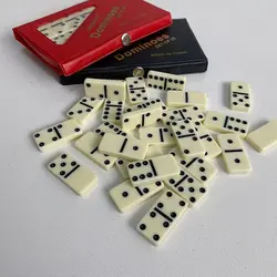 بازی فکری دومینو سنگی با جعبه چرمی سایز کوچک