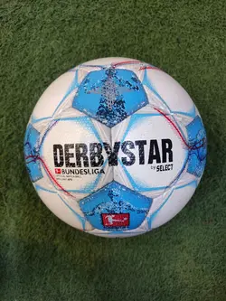 توپ فوتسال استوک درجه ۱ باکیفیت