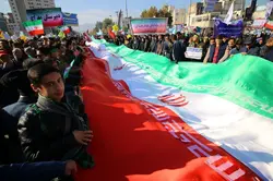 پرچم راهپیمایی ایران ۱/۵*۱۵ متر