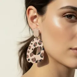 گوشواره پلیمری دست ساز پلنگی