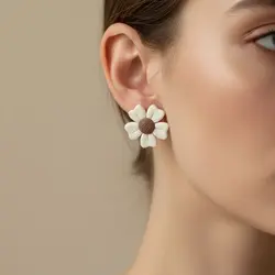 گوشواره پلیمری بابونه