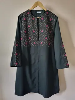 مانتو گلدوزی