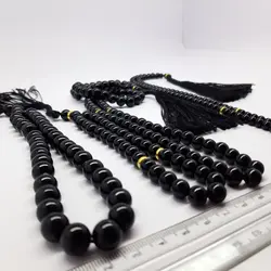 خرید تسبیح شیشه‌ای مشکی هدیه خاص در زیبا شاپ