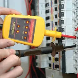 دستگاه صنعتی تست ولتاژ برق50 تا440ولت باقابلیت کالیبراسیونLED RS