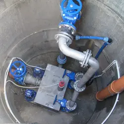 ایستگاه پمپاژ فاضلاب بتنی با پمپ های چینی (لیفت استیشن Concrete)