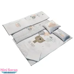 سرویس روتختی نوزاد برند مامز کیوتی (momscutie) مدل 7 تکه طرح خرس کارتونی رنگ سفید طوسی - خرید مستقیم از تولید کننده