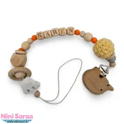 بند پستانک چوبی طرح گاردن مناسب اکسسوری اتاق نوزاد با بهترین کیفیت چوب راش و رنگ اکریلیک