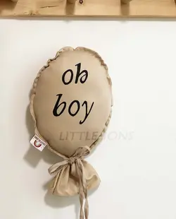 دیوارکوب بادکنک با فونت oh boy