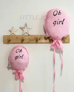 دیوارکوب بادکنک با فونت oh girl