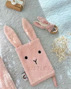 حوله کلاهدار خرگوش