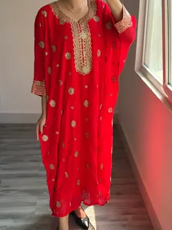 پیراهن جاسکی گلابتون دوزی ماستی - فروشگاه لباس بندری وددو | تنوع کامل انواع لباس بندری، جنوبی،هرمزگانی،ساحلی در بندرعباس-استایل جنوبی