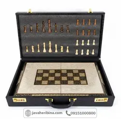 تخته نرد و شطرنج فاخر چوب و صدف همراه با جعبه چرمی _کد:35192