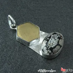 گردنبند احراز درشت مهره پوست ماری و لوح برنجی _کد:31460