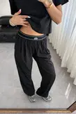 شلوار مشکی راحت و پارچه ای برند alo