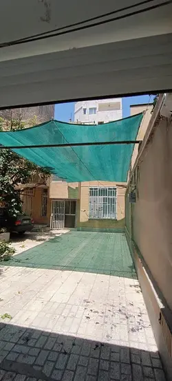 سایبان شید تراکم 80 درصد سبز (ابعاد 6 در 3) دور دوزی شده با نوار و حلقه دار