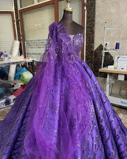 لباس عروس سه کلوش بنفش