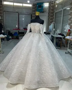 لباس عروس دانتل فرانسه کد ۳۲۴