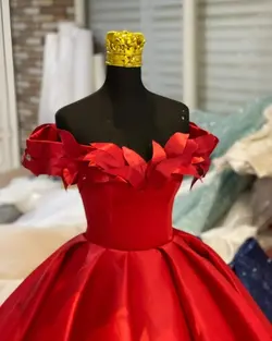 لباس عروس ساتن برگی
